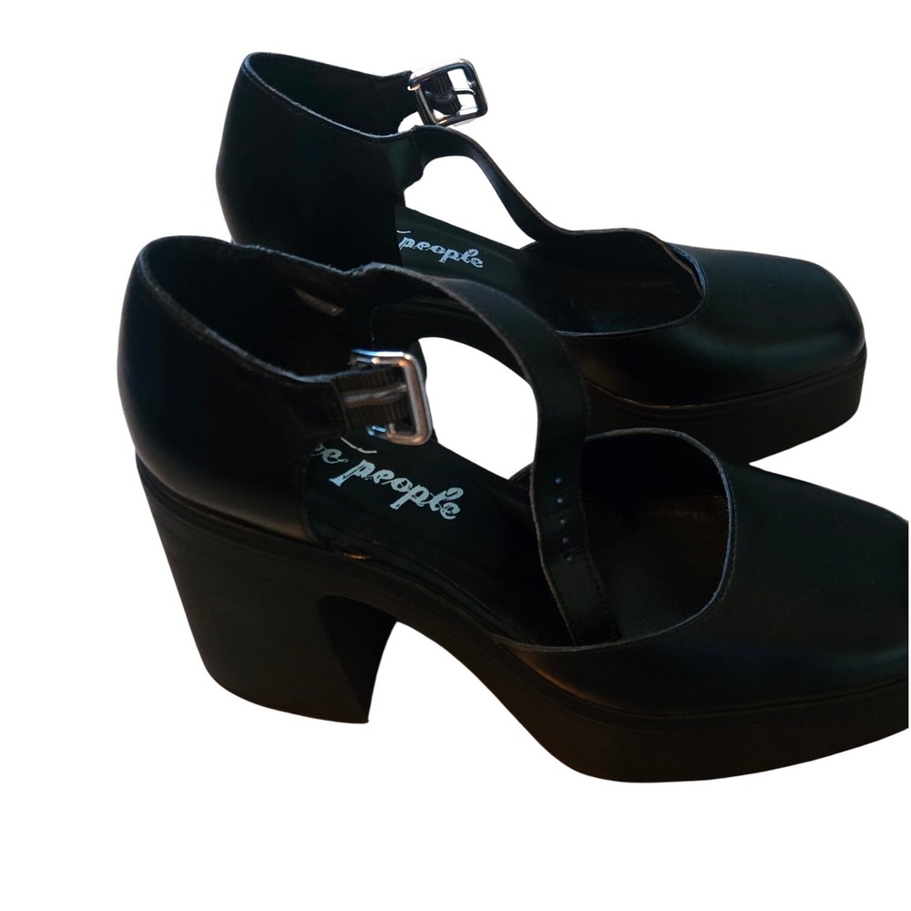 Free People Black Leather T-Strap Platform Mary Jane Chunky Block Heels Size 39